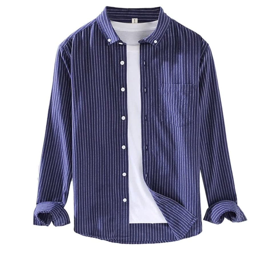 Chemise accompagné avec un t-shirt